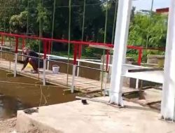 Progres Capai 91 Persen, Jembatan Gantung Penghubung Desa Singgah Mata dan Cot Paya Segera Rampung