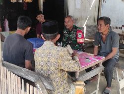 Gandeng Tokoh Masyarakat, Babinsa Ajak Warga Jaga Keamanan Desa dan Cegah Bakar Lahan