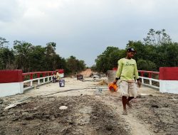 Peran TNI AD Hadirkan Harapan Baru, Jembatan Aramco di Kampung Harapan Makmur Kurik Hampir Rampung