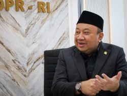 Waka Komisi X: Desak Gaji dan Tunjangan Guru Naik Menyusul Naiknya Tukin TNI
