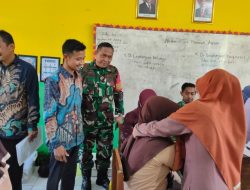 Babinsa Dukung Pelaksanaan Bulan Imunisasi Anak Sekolah
