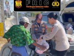 Jumat Berkah, Personel Biro SDM Polda Gorontalo Bagikan Kepedulian kepada Sesama