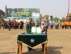 Pemukulan Gong Tandai Penutupan TMMD Sengkuyung Tahap III Kodim 0732/Sleman