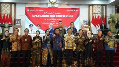 Pangdam II/Sriwijaya dan Ibu Hadiri Pisah Sambut Kajati Sumsel di Griya Agung Palembang