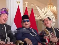 Presiden Prabowo Saksikan Atraksi Pesawat TNI Bersama Jokowi dan Gibran Usai Upacara HUT ke-81 RI