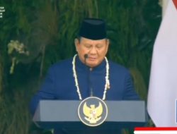 Pimpin Mengheningkan Cipta di Istana Merdeka, Presiden Prabowo Ajak Doakan Warga Terdampak Bencana
