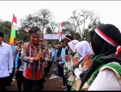 Polri Dukung Ketahanan Pangan Nasional: Penanaman Bawang Putih Serentak dan Bakti Sosial di Aceh Tengah