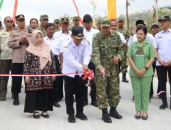 Karya Bakti TNI Berhasil Bangun Jalan Beton Sepanjang 2.200 Meter di Tulungagung