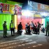 Babinsa Koramil 09/Giritontro Bersama Bhabinkamtibmas dan Linmas Gelar Patroli Malam
