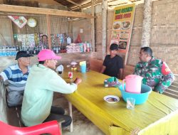 Babinsa Pererat Silaturahmi dan Imbau Warga Tidak Terprovokasi