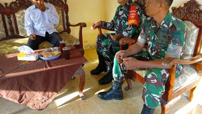 Jalin Silaturahmi, Babinsa Koramil 11 Manyaran Perkuat Sinergitas dengan Kepala MI Muhammadiyah Tlenyeng
