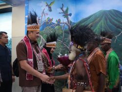Brigjen Pol. Hengki Haryadi Tiba di Sorong, Disambut Wakapolda dan Forkopimda