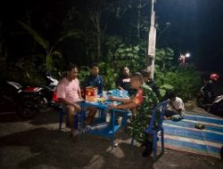Patroli Malam, Babinsa Glonggong Rangkul Warga Jaga Kamtibmas