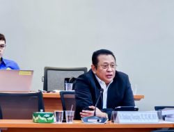 Uji Hasil Penelitian Disertasi Doktor Ilmu Hukum, Bamsoet Tegaskan Kepastian Hukum Harus Jadi Fondasi Utama Pelaksanaan Program Strategis Nasional