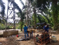 Jembatan Perintis Geureudong Pase Capai 55 Persen, Babinsa dan Warga Terus Berjibaku
