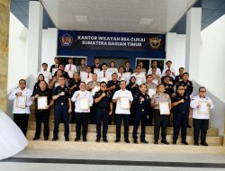 Polda Sumsel Terima Penghargaan Bhakti Chandra Pratama dari Ditjen Bea Cukai