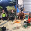 Babinsa Koramil 22/Slogohimo Jalin Komunikasi Sosial dengan Warga Saat Patroli Malam