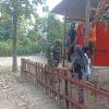 Babinsa Gesi Turun Langsung Bantu Warga Dapatkan Air Bersih di Tengah Kekeringan