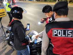 Cegah Kejahatan Jalanan, Polsek Bantargebang Gelar OKJ dan Razia Stasioner di Jalan Raya Narogong