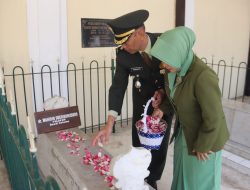 Di Balik Keheningan TMP, Momen Haru Saat Prajurit Kodim 0732/Sleman Menabur Bunga
