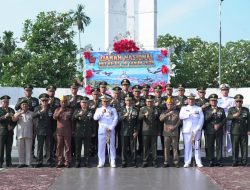 Ziarah Nasional HUT Ke-81 TNI di TMP Trikora