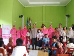 HKGB ke-74, Bhayangkari Peduli Hadirkan Senyum untuk 193 Siswa SLB di Kota Sorong