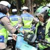 Polda Metro Jaya Sapa Komunitas Ojol Lewat Jumat Berkah