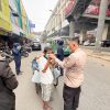 Polda Sumsel Salurkan 2.000 Masker di Palembang, Hadirkan Perlindungan Kesehatan bagi Warga