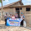 Propam Polres Mesuji Gelar Bakti Sosial Peringati HUT Ke-24, Bagikan Sembako bagi Masyarakat Membutuhkan