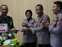 Sinergi Tanpa Batas: Kejutan Hangat Polresta Sleman Warnai Peringatan HUT TNI di Kodim 0732/Sleman