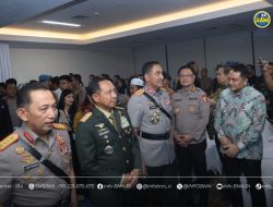 Serah Terima Panji Tribrata Tandai Estafet Kepemimpinan Polri