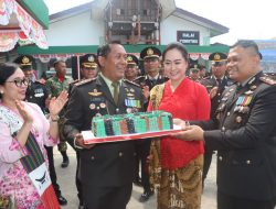 Perkuat Sinergi, Kapolres Toraja Utara Hadiri Upacara Peringatan HUT TNI Ke-81 di Kodim 1414/Tator