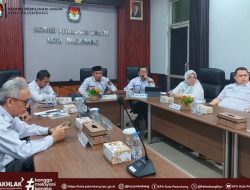 KPU Palembang Bedah Buku “Menjaga Hak Pilih dari Data Pemilih”, Dorong Penguatan Demokrasi