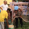 Bidpropam Polda Papua Barat Daya Salurkan 40.000 Liter Air Bersih untuk Warga Warmon Kokoda SP 3