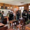 TNI dan Pemkab Teluk Bintuni Tinjau Fasilitas Umum di Kampung Moyeba