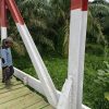 Babinsa dan Linmas Pantau Jembatan Pondok Titi, Pastikan Akses Warga Tetap Terjaga