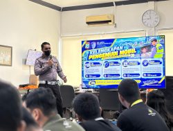 Wujudkan Semangat Polisi Bersama Masyarakat, Satlantas Polresta Sorong Kota Sosialisasi dan Edukasi tentang Safety Riding