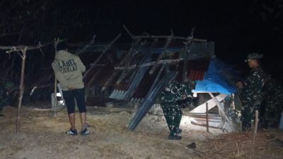 Patroli Rutin di Perbatasan, Satgas Pamtas RI-RDTL Sektor Barat Yonarmed 15/Cailendra Gagalkan Penyelundupan BBM Ilegal ke Timor Leste