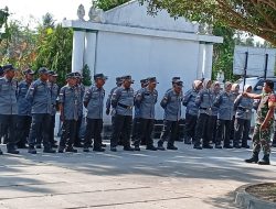 Perkokoh Kesiapsiagaan, Babinsa Sumberahayu Segarkan Ketangkasan Linmas Moyudan