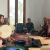 Pererat Tali Silaturahmi, Satgas Yonif 147/KGJ Pos Kotis Meyado Latih Seni Hadroh di Distrik Meyado