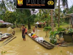 Kapolsek Simpang Jernih Pantau Banjir di Pante Kera, 30 KK Masih Mengungsi