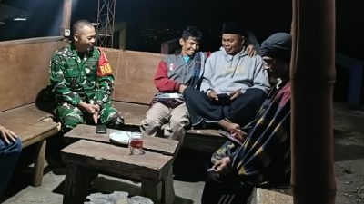 Menjaga Asa di Bawah Lindungan Merapi:Babinsa Menyapa Warga Kalitengah Kidul