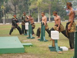 Danrem 143/HO Tutup Latihan Kadertih Program Latihan Khusus Sabuk Hitam Tingkat I PSM