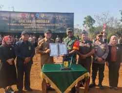 Ditandai Pemukulan Gong, TMMD Sengkuyung Tahap IV Di Giriwarno Resmi Dibuka
