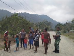 Kehangatan Manunggal TNI-Rakyat Terasa Sejak H-3 Pembukaan TMMD ke-130 di Kampung Yamboi