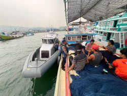 Hujan Deras Dua Hari Belum Hilangkan Kabut Asap, Satpolairud Polresta Sorong Kota Ingatkan Nelayan Utamakan Keselamatan