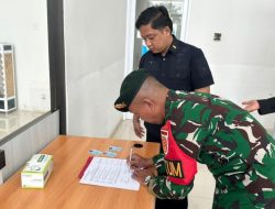 Gagalkan Perlintasan Ilegal, Satgas Pamtas Yonarmed 13/Nanggala Amankan 3 Calon Pekerja Migran Non-Prosedural di Perbatasan