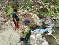 Dukung Ketersediaan Air Bersih, Satgas TMMD ke-130 Kodim 1808/Mansel Laksanakan Pengecekan dan Penyiapan Pipanisasi di Kampung Yamboi