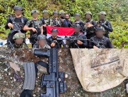 Operasi Gabungan Satgas TNI Berhasil Temukan Senjata Caracal dan 17 Butir Amunisi di Wilayah Ayata