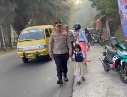 Kapolres Toraja Utara Turun Langsung Atur Lalu Lintas Pagi Hari